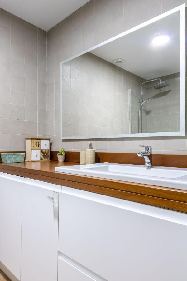 Charming Apartment At La Alameda Seville City Center By Ocityzen المظهر الخارجي الصورة